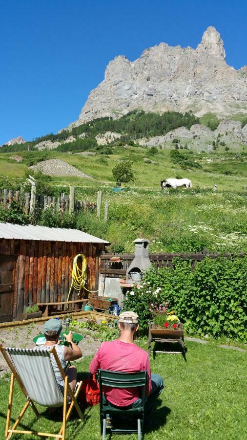 Bed and Breakfast Chez Annie & Marcel Le Monêtier-les-Bains Exteriér fotografie